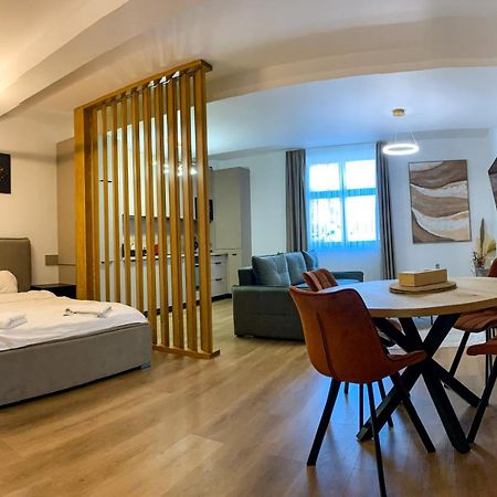 Apartament 1 Ultra Central Cluj-Napoca Ngoại thất bức ảnh